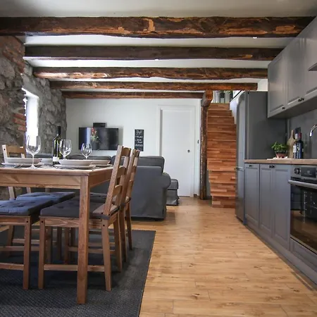 'villa Fani' With Jacuzzi Сasa de vacaciones *