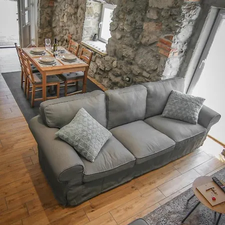 Сasa de vacaciones 'villa Fani' With Jacuzzi Veprinac